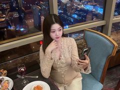 -怡豪大饭店·49楼旋转自助餐厅