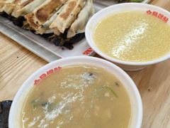 小米粥-众品老方子锅贴甜沫(李村店)