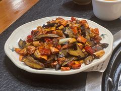 -阿山卓·野生菌火锅·纳西火塘烤肉