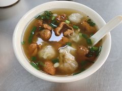 净云吞加猪肠-顺兴面店(领展购物广场西区店)