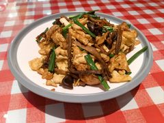 -老郑家东北春饼(龙悦居店)