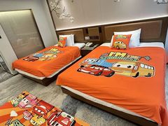 -广东大厦酒店(广州北京路步行街纪念堂地铁站店)