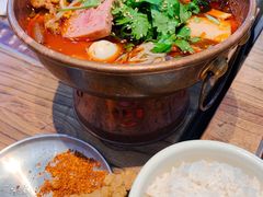 -成都你六姐·牛肉冒菜(上海环宇荟店)