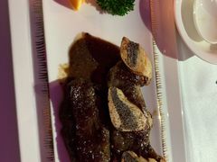 香煎安格斯牛肋骨-广州塔晖粤轩中餐厅