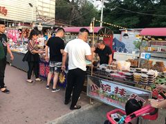 -新五爱道夜市