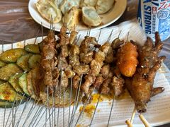 -亮亮烧烤(积玉桥总店)