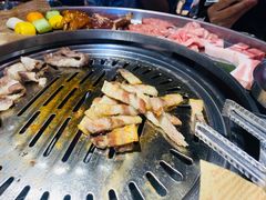 二指宽黑猪五花肉-哈哈碳都·牛肋条无限自助烤肉(宝龙店)