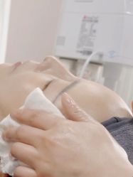 -百秀名媛纹绣美学护肤中心