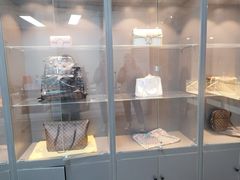 -用真奢侈品名表名包回收中心(朝阳万达店)