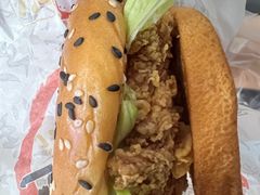 香辣鸡排堡-华莱士·全鸡汉堡(柳州店)