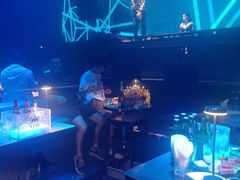 -简奥斯汀·赫本酒吧