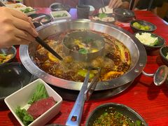 菌汤鸳鸯锅-谭鸭血老火锅(万象九宜城店)