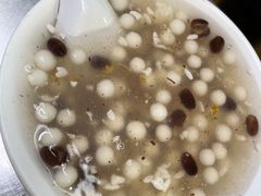 -芳婆糕团店(王府大街店)