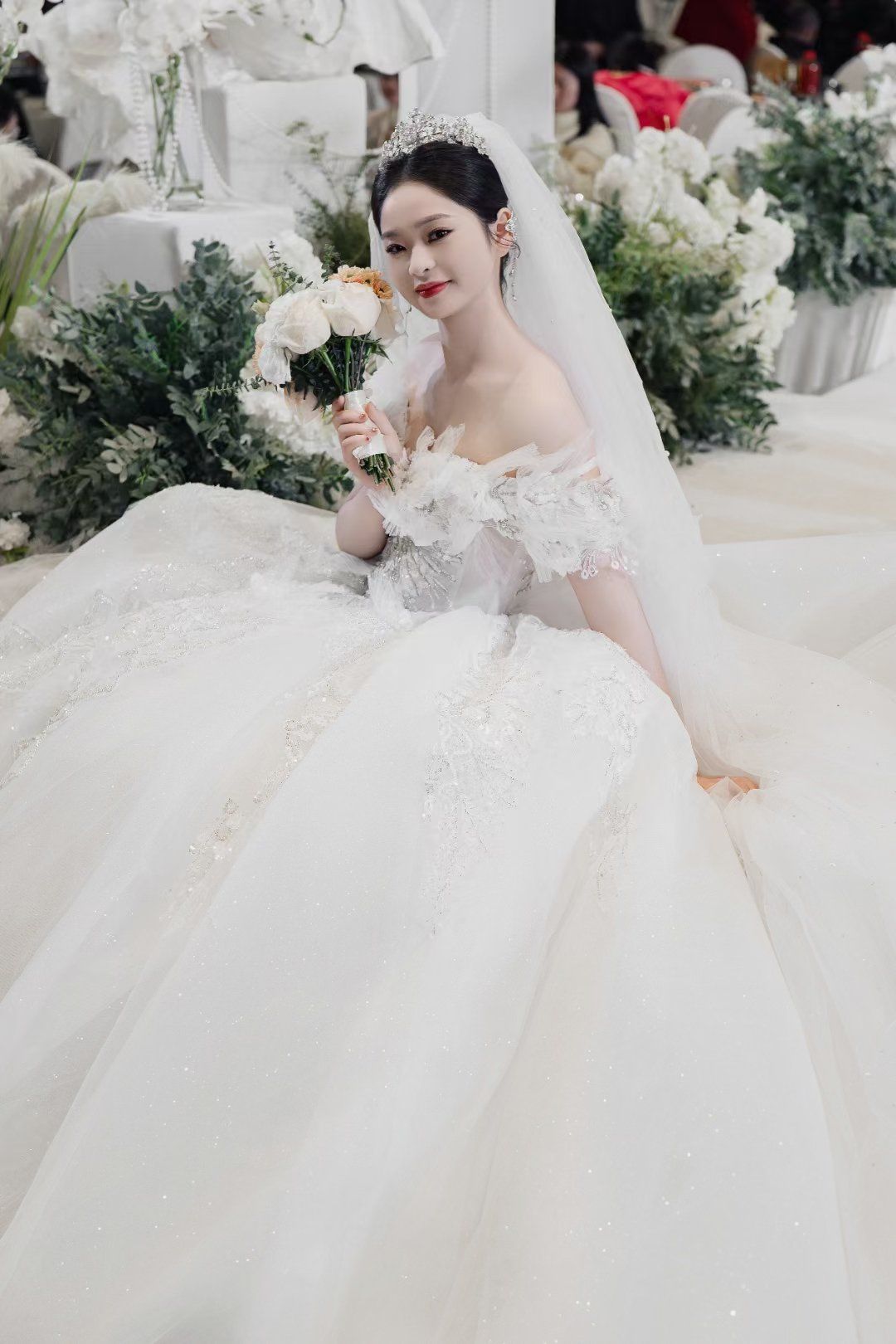 金夫人《k女王礼服馆》