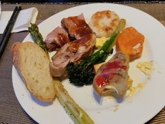 -大中华希尔顿酒店-念自助餐·海南美食·三文鱼