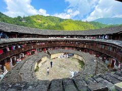 -初溪土楼群