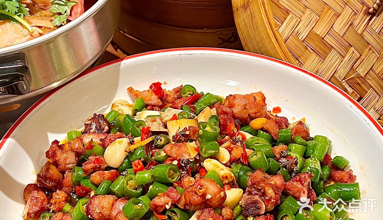 秋天来一锅热乎乎的牛杂煲是一种什么样的体验？