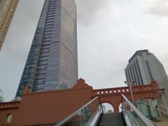 -中航城君尚购物中心