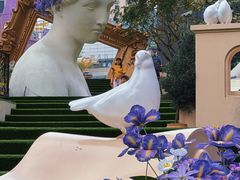 -中航城君尚购物中心