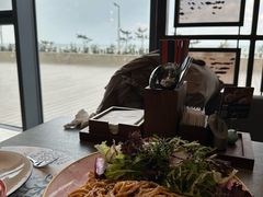 -邻海餐厅(烟台金沙滩英迪格酒店)