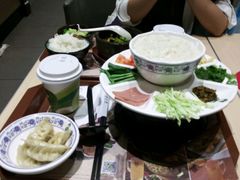 -蒙自源米线大王(东站店)
