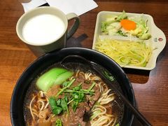 -李先生牛肉面大王(济南火车站候车室店)
