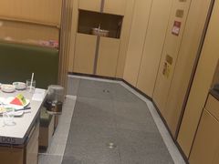 -海底捞火锅(吾悦广场店)
