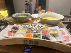 -芸南道·过桥米线(昆明老街旗舰店)