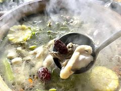 石橄榄炖鸡-洪大厨鸡煲(福田店)