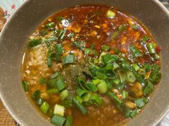 -肖肖酸萝卜鱼火锅(总店)