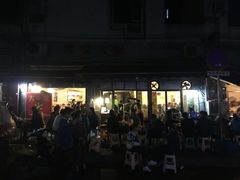 排队的吃货们-大龙火锅(老店)