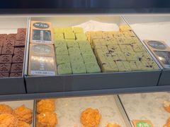-酥大興·新国潮糕点配茶饮(龙岗万达黑金店)