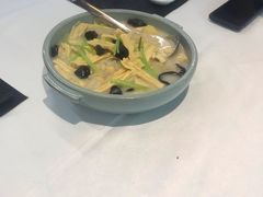 -胡记饭店(保工街店)