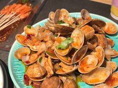 -鸿宇海鲜烧烤(红海新区店)