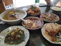 -晏老九豆花饭家常菜(上海城店)