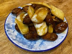 -超越海鲜屋(飞龙物业店)