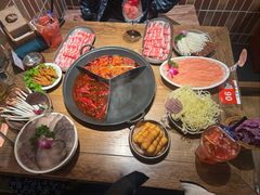 -巴卤社老火锅(财富店)