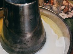 铜锅野生菌-老滇山寨•云南特色菜•地方菜•民族风情歌舞表演(金碧店)