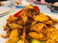 -马尔龙新疆饭店·清真(瑞景店)