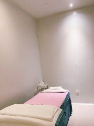 -苑苑vbeauty科技美容SPA