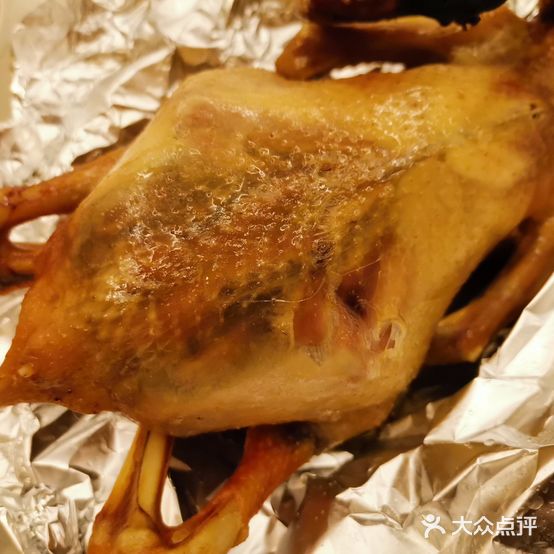 阿伟灵芝毛桃香鸡店(桥东店)