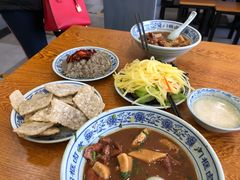 卤煮火烧-门框胡同百年卤煮(新街口店)