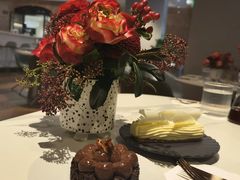 -潮一不贰·法式甜品·生日蛋糕·西式简餐(外滩店)