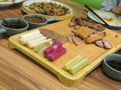 -合合春饼·酱骨·东北菜(潘家园店)