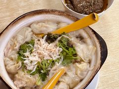 -小许三鲜砂锅馄饨店(家多乐烟酒店)