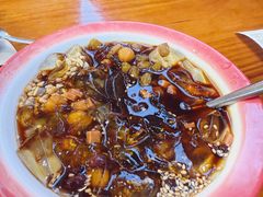 -爆炸头阿姨小四川正宗川味小吃(无任何分店)