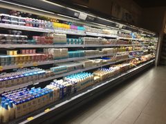 -blt精品超市(杭州城西银泰店)