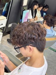 -藤野造型烫发染发