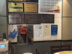 -陈大锅·岳阳鱼馆·地道岳阳菜(美食街店)