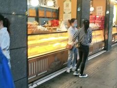 门面-周记传统糕点PASTRY(蜀汉路店)